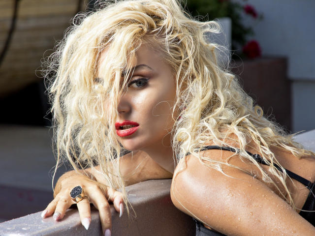 MissZhanna - Sexe cam en vivo - 3590829