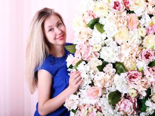 SvetaTimid - Chat live exciting with this ordinary body shape Hot babe 