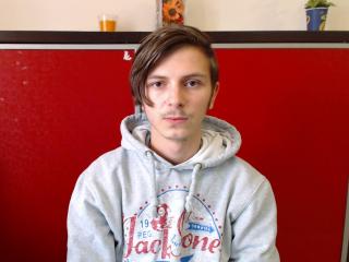 LewisMack - Sexe cam en vivo - 3659819