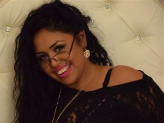 DivineOdet - Live x with a latin Young and sexy lady 