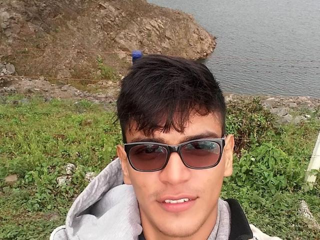 AaronNDamian - Sexe cam en vivo - 3690952