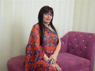 AuroraInLove - online show exciting with this giant jugs MILF 