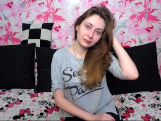 AlinaKimm - Live sexe cam - 3715380