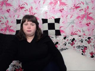BananaBens - online show x with this well built Girl 