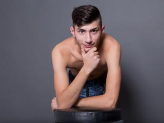 CliveMoreno - Live porn &amp; sex cam - 3754276