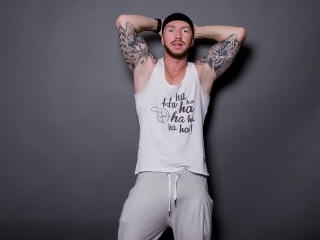 AronGrant - Video chat sexy with a chestnut hair Gays 