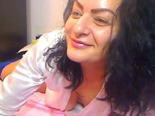 SexyGreatLady - Webcam live porn with a dark hair Mature 