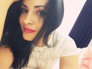 Angyess - Video chat exciting with this charcoal hair Gorgeous lady 