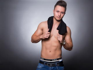 StevenPayton - Chat xXx avec ce Homo avec le sexe épilé sur XLovegay 