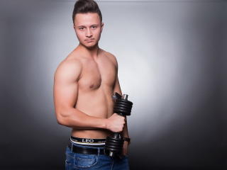 StevenPayton - Webcam sex avec un Gay au corps d'hercule sur la plateforme XLovegay 