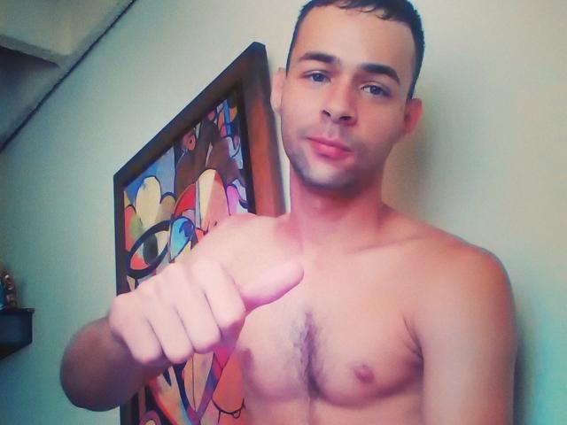DavSexyHot - Sexe cam en vivo - 3837412