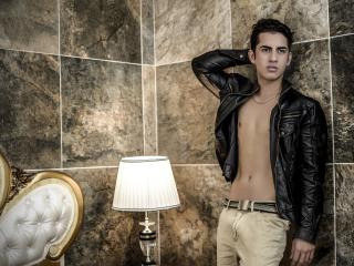 IanHottLover - chat online hot with a black hair Gays 