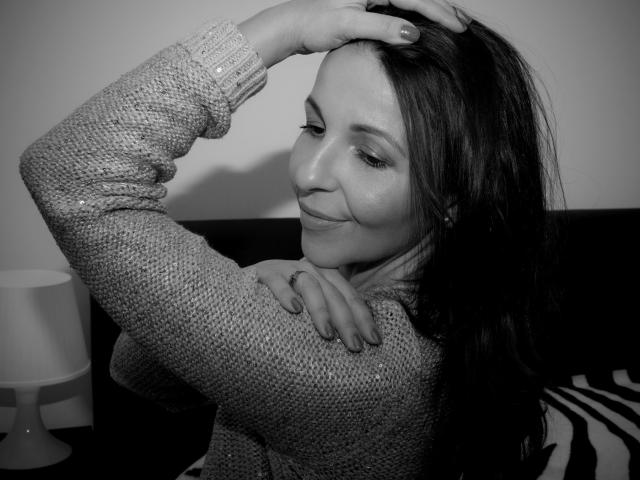 Aprel - Camera khiêu dâm &amp; quyến rũ trực tiếp - 3870580