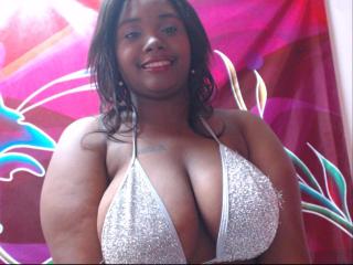 DeliciousMya - Sexe cam en vivo - 3896365