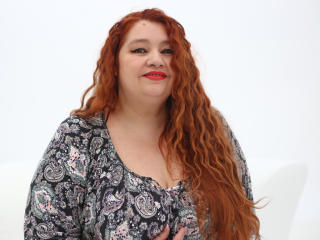 CurvaciousJane - Chat live sex with a stacked Mature 