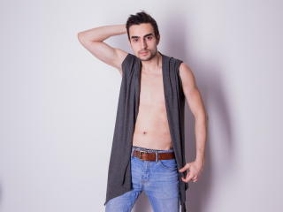 GlennVargas - Chat cam hot with this being from Europe Homosexuals 