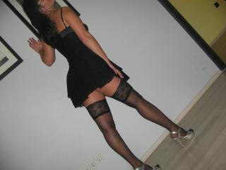 Miracole - Show intime avec cette MILF (Mother I'd Like to Fuck) blanche  