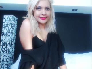 BeautyAnny - chat online sexy with this gold hair Hot babe 