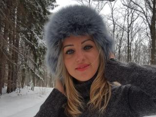 PervertBlondy - Cam sexy with this European Mistress 