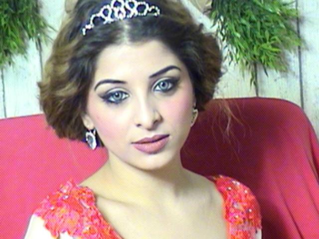HalleyBB - Live Sex Cam - 4002870