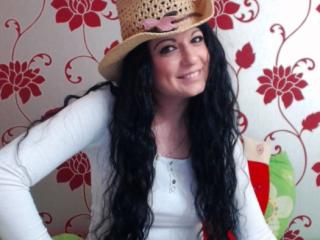 AnnaSweet69 - Webcam hot with this shaved sexual organ Young lady 