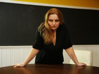 LuciaLue - Show xXx avec une Superbe femme blanche sur la plateforme XLove.com 