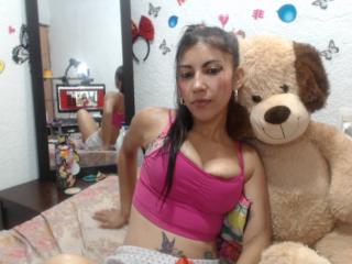 KatyDouxChaud - Show sexy with this latin Girl 