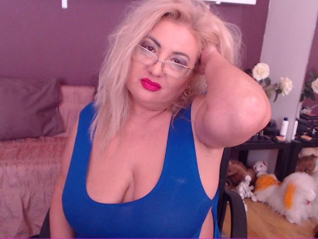TresSexyFlorence - Video chat porn with a fair hair Exciting mature 