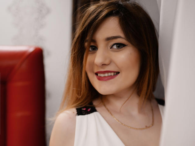 LiannePonti - Live sex cam - 4078360