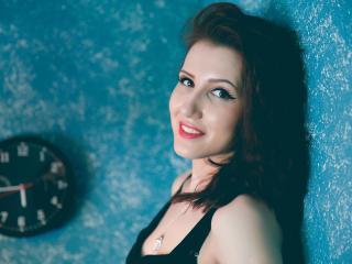 MalvinaMee - chat online sexy with this White Young lady 