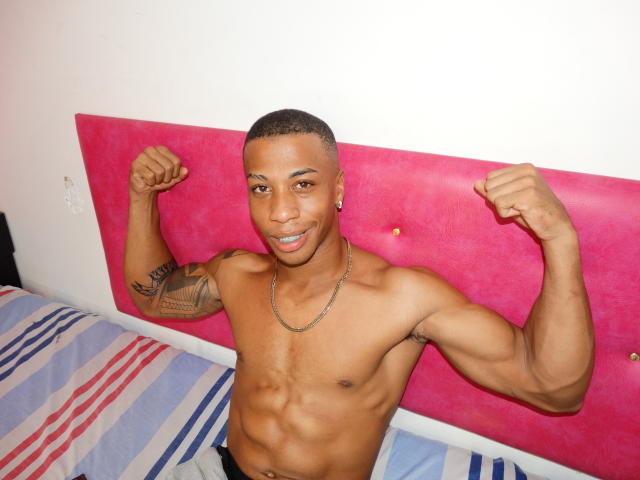 MarkuxMusclex - Live sex cam - 4085265