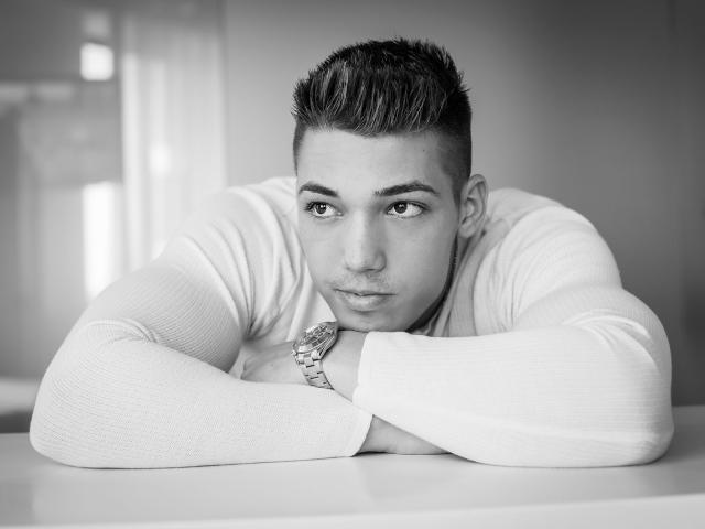 HaydenSpearz - сексуальная веб-камера в реальном времени - 4099540