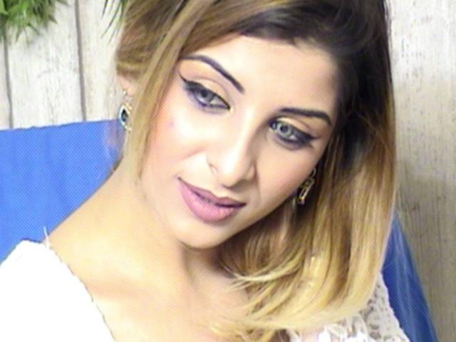 MajesticSin - Webcam live xXx with this platinum hair Girl 