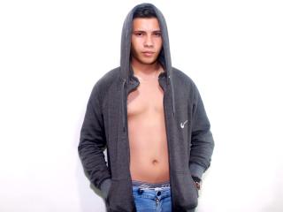 AndreGandy - Live sex cam - 4135625