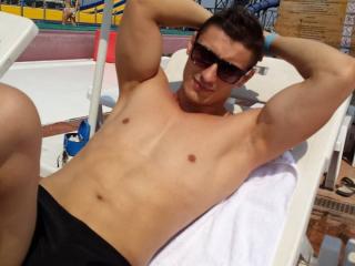 AlexMuscle - Sexe cam en vivo - 4142810