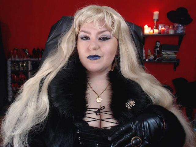 KaryQueen - Live porn &amp; sex cam - 4156540