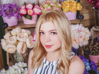 BlondFille - Live Sex Cam - 4160965