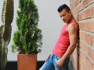 JonasMatt - Webcam live sexy with a charcoal hair Horny gay lads 