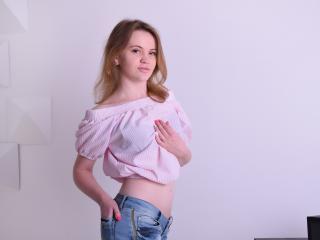 JenyJam - online show hot with a White Young lady 