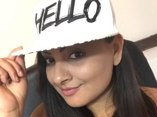 Ellynoor - Show exciting with a brunet Young lady 