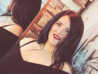 SerendipityAn - Live chat x with this vigorous body 18+ teen woman 