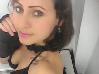 KeishaFoxx - Webcam live sexy with this latin american Sexy babes 