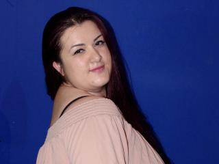 Abrigaille - Live xXx with a shaved vagina Young lady 
