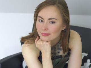 NinaHonest - Webcam nude with this thin constitution 18+ teen woman 