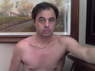 Sweetpenis - Video chat sexy with this reddish-brown hair Homosexuals 