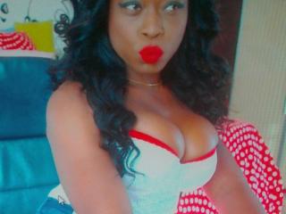 Thaiwana - Chat live hot with this black Attractive woman 