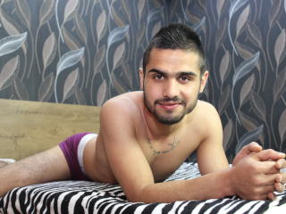 SweetAlrenzo - Webcam live hot with this charcoal hair Homosexuals 