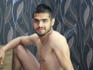 SweetAlrenzo - Webcam x avec un Gay avec un corps musclé sur le site XLovegay.com 