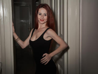 BryannaFoxx - Webcam porn with this ginger 18+ teen woman 