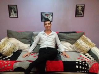 Bobandchris69 - Sexe cam en vivo - 4323605